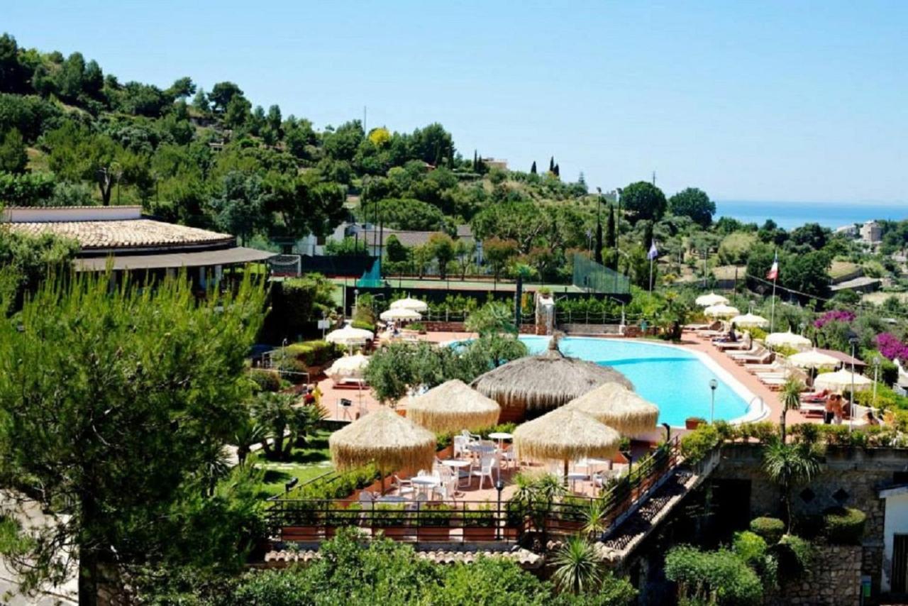 Casa Vacanza Kair Trilo 227 Sperlonga Exterior photo